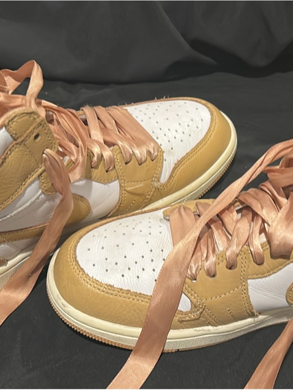 Jordan Women's White and Tan Satin-Lace Sneakers